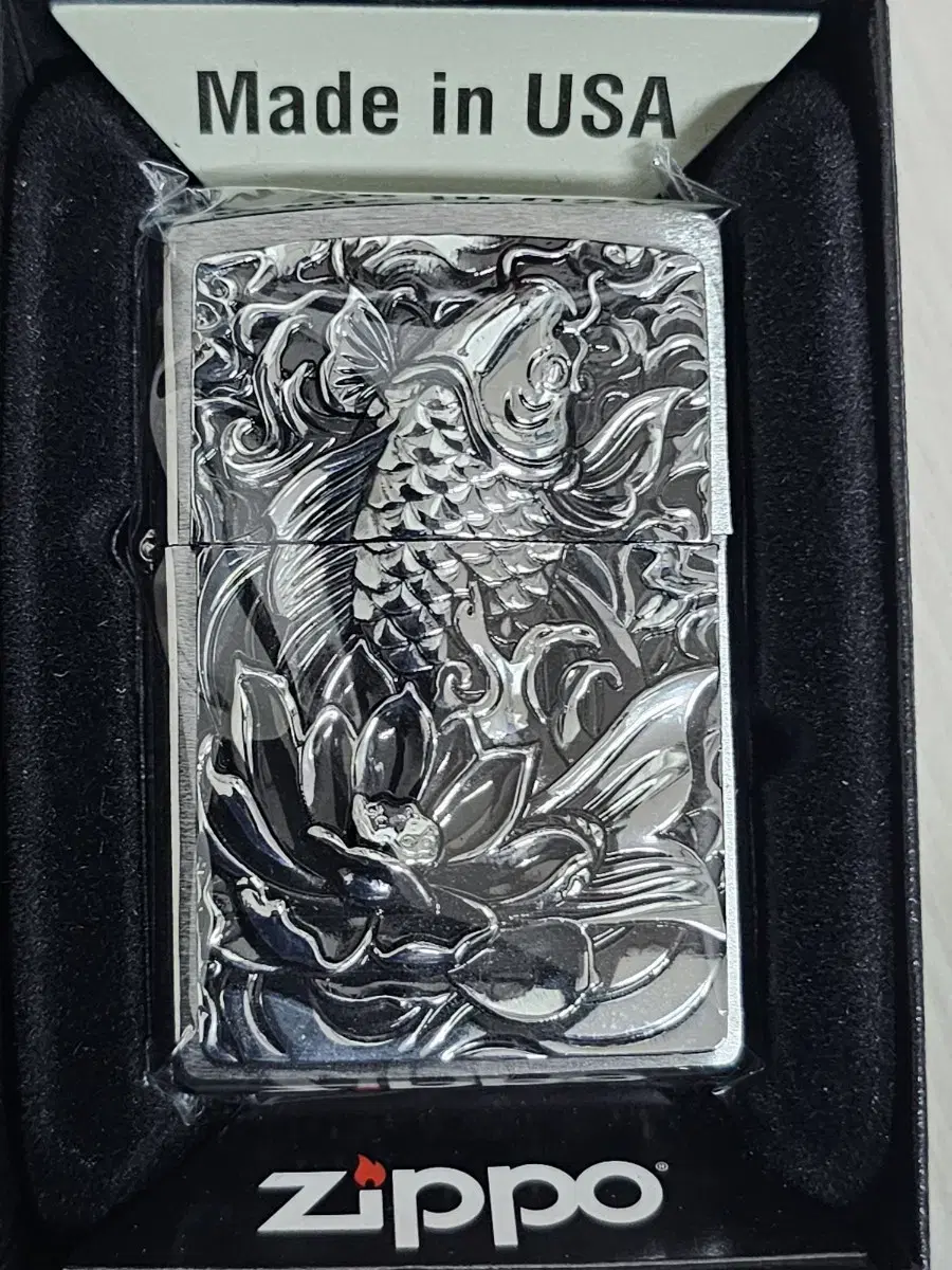 새상품 DIY만한 zippo 200 REG BRUSH FIN CHROME